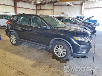 Czwarte zdjęcie samochodu z boku: 2018 NISSAN ROGUE S VIN:KNMAT2MV2JP520738 - miniatura