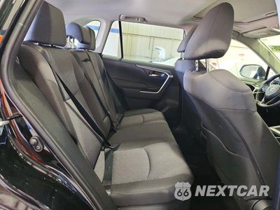 Zdjęcie 11 z 14 samochodu: 2025 TOYOTA RAV4 HYBRID XLE VIN:JTMRWRFV9SJ069845 - miniatura