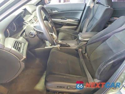 Zdjęcie 7 z 12 samochodu: 2009 HONDA ACCORD EX VIN:1HGCP26759A162109 - miniatura