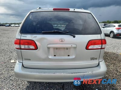 Zdjęcie 6 z 13 samochodu: 2003 TOYOTA SIENNA LE VIN:4T3ZF13C23U553010 - miniatura