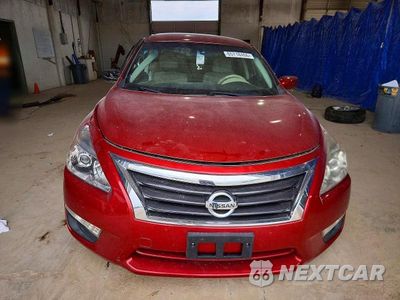 Piąte zdjęcie samochodu w środku: 2015 NISSAN ALTIMA 2.5 S VIN:1N4AL3AP4FN878749 - miniatura