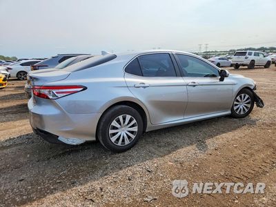 Trzecie zdjęcie samochodu z tyłu: 2019 TOYOTA CAMRY LE VIN:4T1B31HKXKU514893 - miniatura