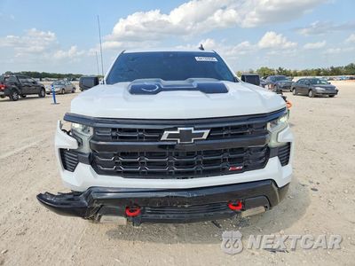 Piąte zdjęcie samochodu w środku: 2024 CHEVROLET SILVERADO K1500 LT TRAIL BOSS VIN:3GCUDFED7RG315102 - miniatura