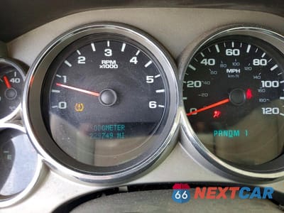 Zdjęcie 9 z 12 samochodu: 2008 GMC SIERRA C2500 HEAVY DUTY VIN:1GTHC23K68F158306 - miniatura