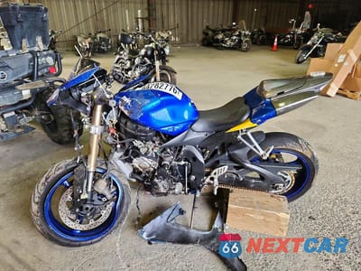 Trzecie zdjęcie samochodu z tyłu: 2006 SUZUKI GSX-R600 K6 VIN:JS1GN7DA462111024 - miniatura