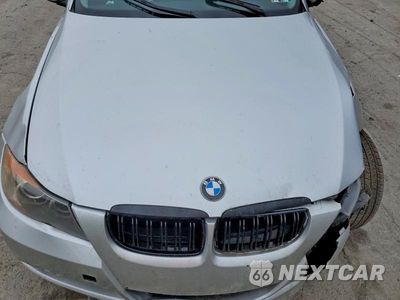 Zdjęcie 11 z 12 samochodu: 2008 BMW 335 I VIN:WBAVB73548KY63994 - miniatura
