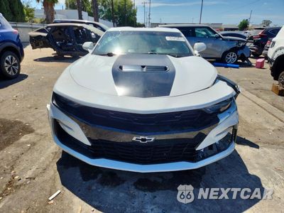Piąte zdjęcie samochodu w środku: 2019 CHEVROLET CAMARO SS VIN:1G1FF1R78K0137343 - miniatura