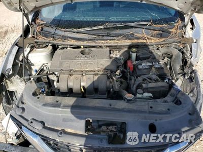 Zdjęcie 12 z 14 samochodu: 2017 NISSAN SENTRA SV VIN:3N1AB7AP8HY403103 - miniatura