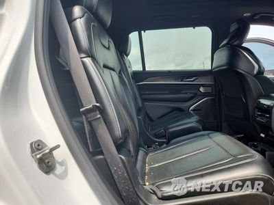 Zdjęcie 11 z 13 samochodu: 2021 JEEP GRAND CHEROKEE L OVERLAND VIN:1C4RJKDG4M8144245 - miniatura