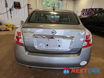Zdjęcie 6 z 12 samochodu: 2010 NISSAN SENTRA 2.0 VIN:3N1AB6AP9AL716397 - miniatura