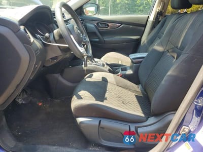 Zdjęcie 7 z 13 samochodu: 2019 NISSAN ROGUE S VIN:5N1AT2MV4KC820009 - miniatura