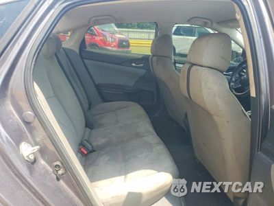 Zdjęcie 10 z 12 samochodu: 2018 HONDA CIVIC LX VIN:19XFC2F53JE042025 - miniatura