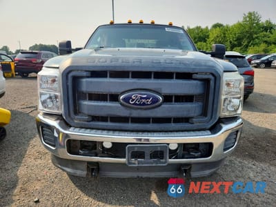 Piąte zdjęcie samochodu w środku: 2012 FORD F250 SUPER DUTY VIN:1FT7X2B66CEB76517 - miniatura
