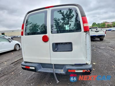 Zdjęcie 6 z 13 samochodu: 2013 CHEVROLET EXPRESS G1500 VIN:1GCSGAFXXD1162555 - miniatura