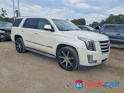 Czwarte zdjęcie samochodu z boku: 2015 CADILLAC ESCALADE LUXURY VIN:1GYS4MKJ0FR527223 - miniatura