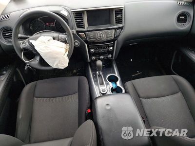 Zdjęcie 8 z 13 samochodu: 2020 NISSAN PATHFINDER S VIN:5N1DR2AM4LC593591 - miniatura