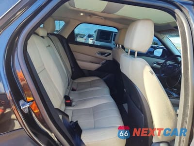 Zdjęcie 11 z 13 samochodu: 2018 LAND ROVER RANGE ROVER VELAR S VIN:SALYB2RV6JA712122 - miniatura