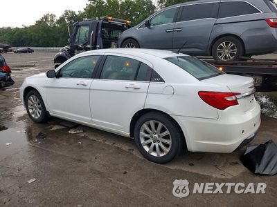 Drugie zdjęcie samochodu z przodu: 2013 CHRYSLER 200 TOURING VIN:1C3CCBBBXDN500694 - miniatura