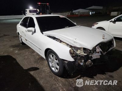 Czwarte zdjęcie samochodu z boku: 2000 MERCEDES-BENZ S 430 VIN:WDBNG70J1YA115505 - miniatura