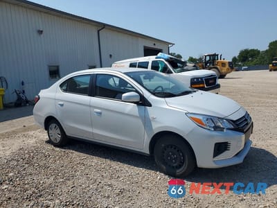 Czwarte zdjęcie samochodu z boku: 2024 MITSUBISHI MIRAGE G4 ES VIN:ML32FUFJ6RHF20108 - miniatura