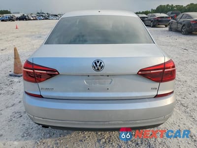 Zdjęcie 6 z 13 samochodu: 2018 VOLKSWAGEN PASSAT S VIN:1VWAA7A32JC033372 - miniatura