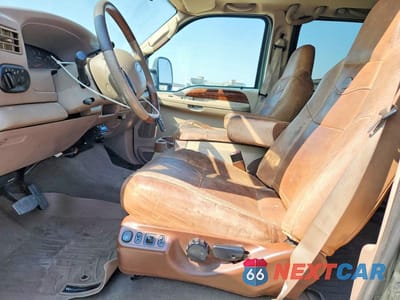 Zdjęcie 7 z 11 samochodu: 2004 FORD F350 SRW SUPER DUTY VIN:1FTSW31P84EA63215 - miniatura