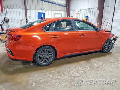 Trzecie zdjęcie samochodu z tyłu: 2020 KIA FORTE GT LINE VIN:3KPF34AD9LE195036 - miniatura
