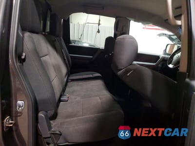 Zdjęcie 10 z 12 samochodu: 2012 NISSAN TITAN SV VIN:1N6AA0ECXCN314294 - miniatura