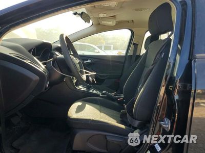 Zdjęcie 7 z 13 samochodu: 2015 FORD FOCUS SE VIN:1FADP3F27FL335258 - miniatura