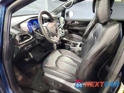 Zdjęcie 7 z 13 samochodu: 2025 CHRYSLER PACIFICA SELECT VIN:2C4RC1BG4SR561454 - miniatura