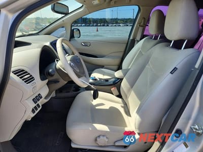 Zdjęcie 7 z 12 samochodu: 2012 NISSAN LEAF VIN:JN1AZ0CP5CT019121 - miniatura
