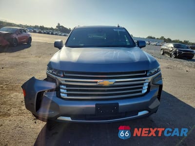 Piąte zdjęcie samochodu w środku: 2021 CHEVROLET SUBURBAN K1500 HIGH COUNTRY VIN:1GNSKGKL4MR404737 - miniatura
