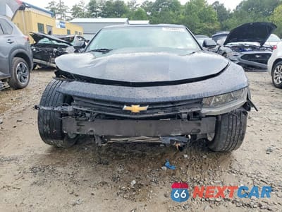 Piąte zdjęcie samochodu w środku: 2017 CHEVROLET CAMARO LT VIN:1G1FB1RX8H0141087 - miniatura