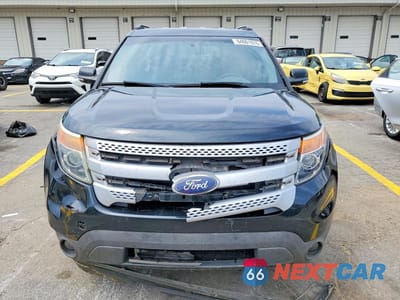 Piąte zdjęcie samochodu w środku: 2015 FORD EXPLORER XLT VIN:1FM5K8D85FGB09600 - miniatura