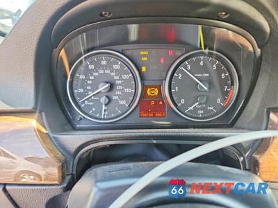 Zdjęcie 9 z 12 samochodu: 2013 BMW 328 I SULEV VIN:WBADW7C53DE733794 - miniatura