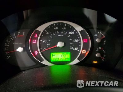 Zdjęcie 9 z 14 samochodu: 2006 HYUNDAI TUCSON GLS VIN:KM8JN12DX6U264173 - miniatura