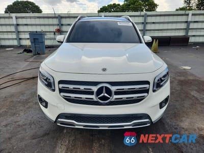 Piąte zdjęcie samochodu w środku: 2021 MERCEDES-BENZ GLB 250 VIN:W1N4M4GB8MW104865 - miniatura