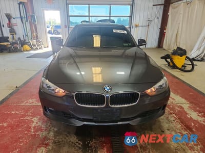 Piąte zdjęcie samochodu w środku: 2015 BMW 328 XI VIN:WBA3B3G52FNT68828 - miniatura