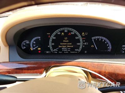 Zdjęcie 9 z 12 samochodu: 2012 MERCEDES-BENZ S 550 VIN:WDDNG7DB1CA440707 - miniatura