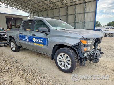 Czwarte zdjęcie samochodu z boku: 2025 CHEVROLET SILVERADO C1500 CUSTOM VIN:1GCPABEK4SZ235680 - miniatura