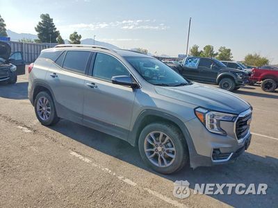 Czwarte zdjęcie samochodu z boku: 2023 GMC TERRAIN SLT VIN:3GKALVEG6PL221800 - miniatura