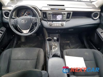 Zdjęcie 8 z 13 samochodu: 2015 TOYOTA RAV4 XLE VIN:2T3RFREV2FW265425 - miniatura