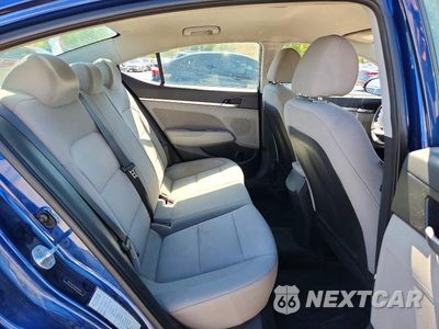 Zdjęcie 10 z 13 samochodu: 2019 HYUNDAI ELANTRA SEL VIN:5NPD84LF1KH484543 - miniatura