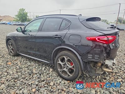 Drugie zdjęcie samochodu z przodu: 2023 ALFA ROMEO STELVIO TI VIN:ZASPAKBN1P7D56675 - miniatura
