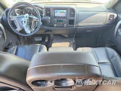 Zdjęcie 8 z 12 samochodu: 2011 CHEVROLET SILVERADO K1500 LT VIN:3GCPKSE39BG232036 - miniatura