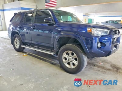 Czwarte zdjęcie samochodu z boku: 2020 TOYOTA 4RUNNER SR5 PREMIUM VIN:JTEBU5JR6L5827544 - miniatura
