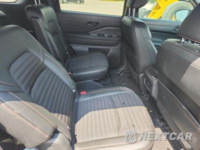 Zdjęcie 11 z 14 samochodu: 2024 NISSAN PATHFINDER ROCK CREEK VIN:5N1DR3BD4RC246453 - miniatura