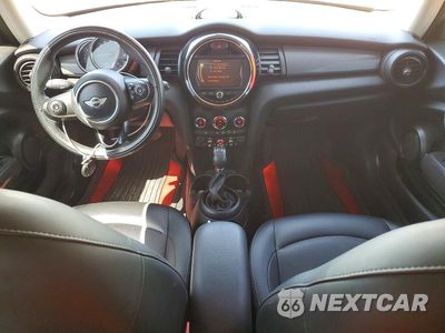 Zdjęcie 8 z 12 samochodu: 2017 MINI COOPER VIN:WMWXP5C34H3C64183 - miniatura