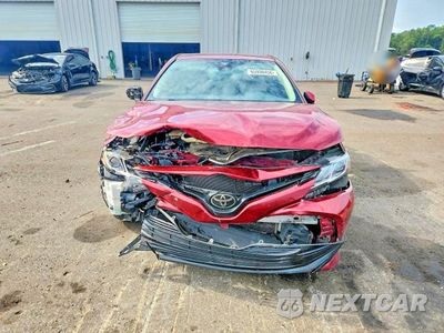Piąte zdjęcie samochodu w środku: 2020 TOYOTA CAMRY LE VIN:4T1C11AK5LU928296 - miniatura
