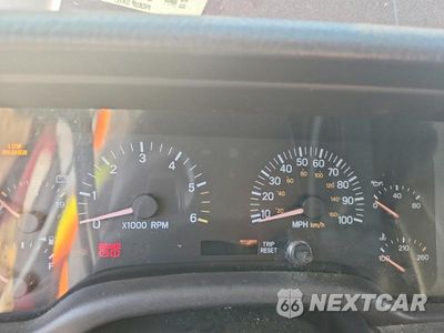 Zdjęcie 9 z 13 samochodu: 2001 JEEP CHEROKEE CLASSIC VIN:1J4FF58S51L563342 - miniatura